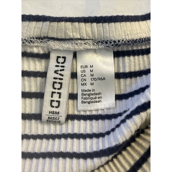Divided Womens Blouse Top Size Medium Short Sleeve Y2k Striped Cropped Stretch - Picture 9 of 12
